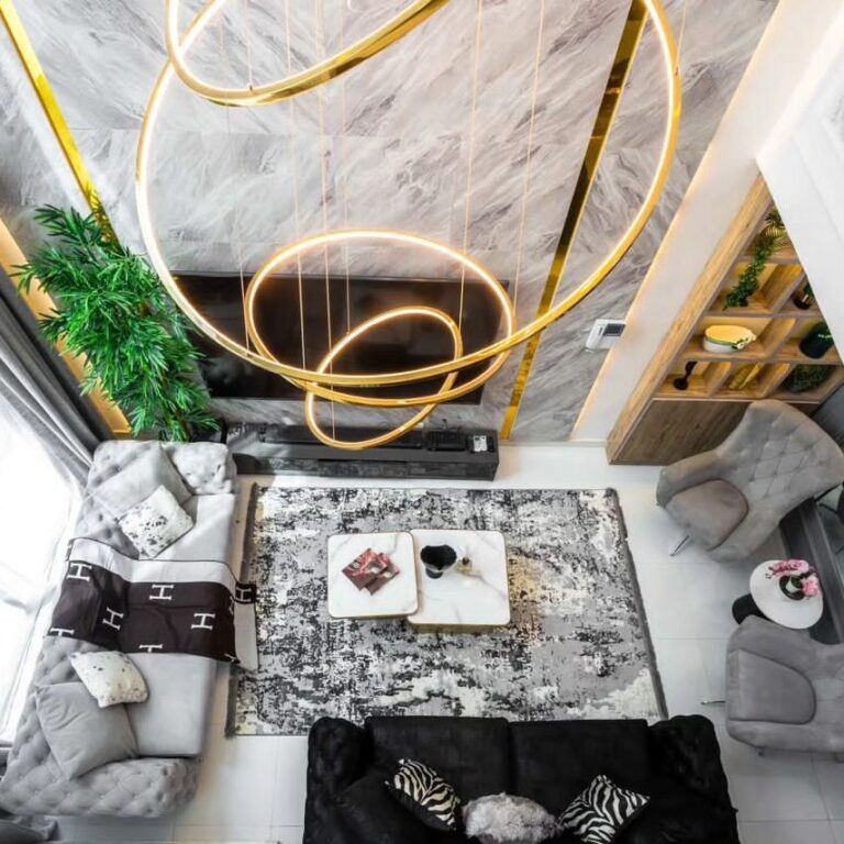 Deluxe Duplex 4